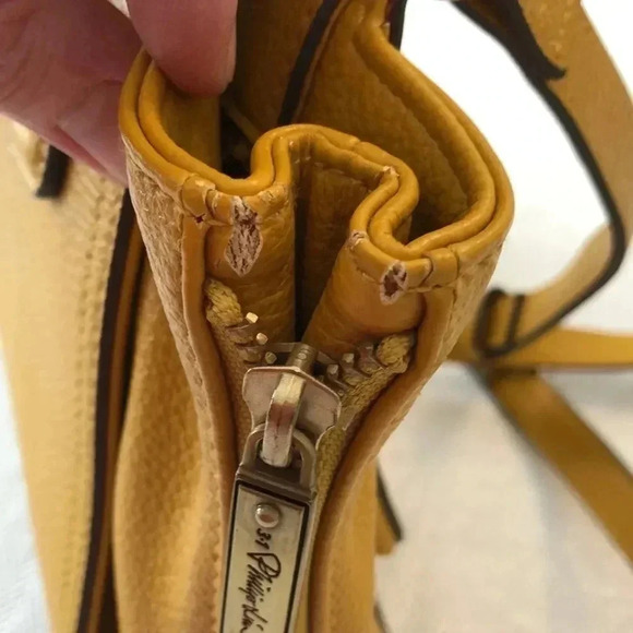 3-1 Philip Lim for Target yellow faux leather handbag with crossbody strap. - Picture 11 of 12